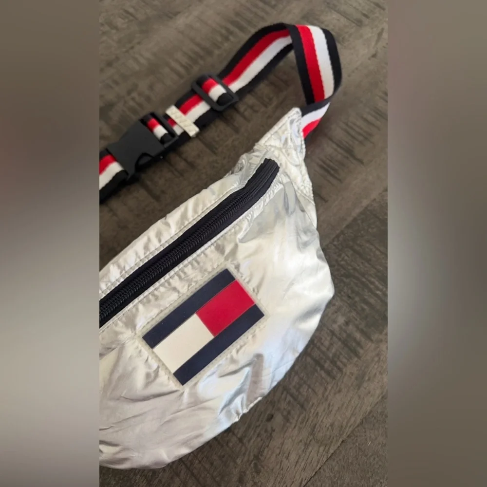 Tommy Hilfiger Silver Belt Bag with Logo